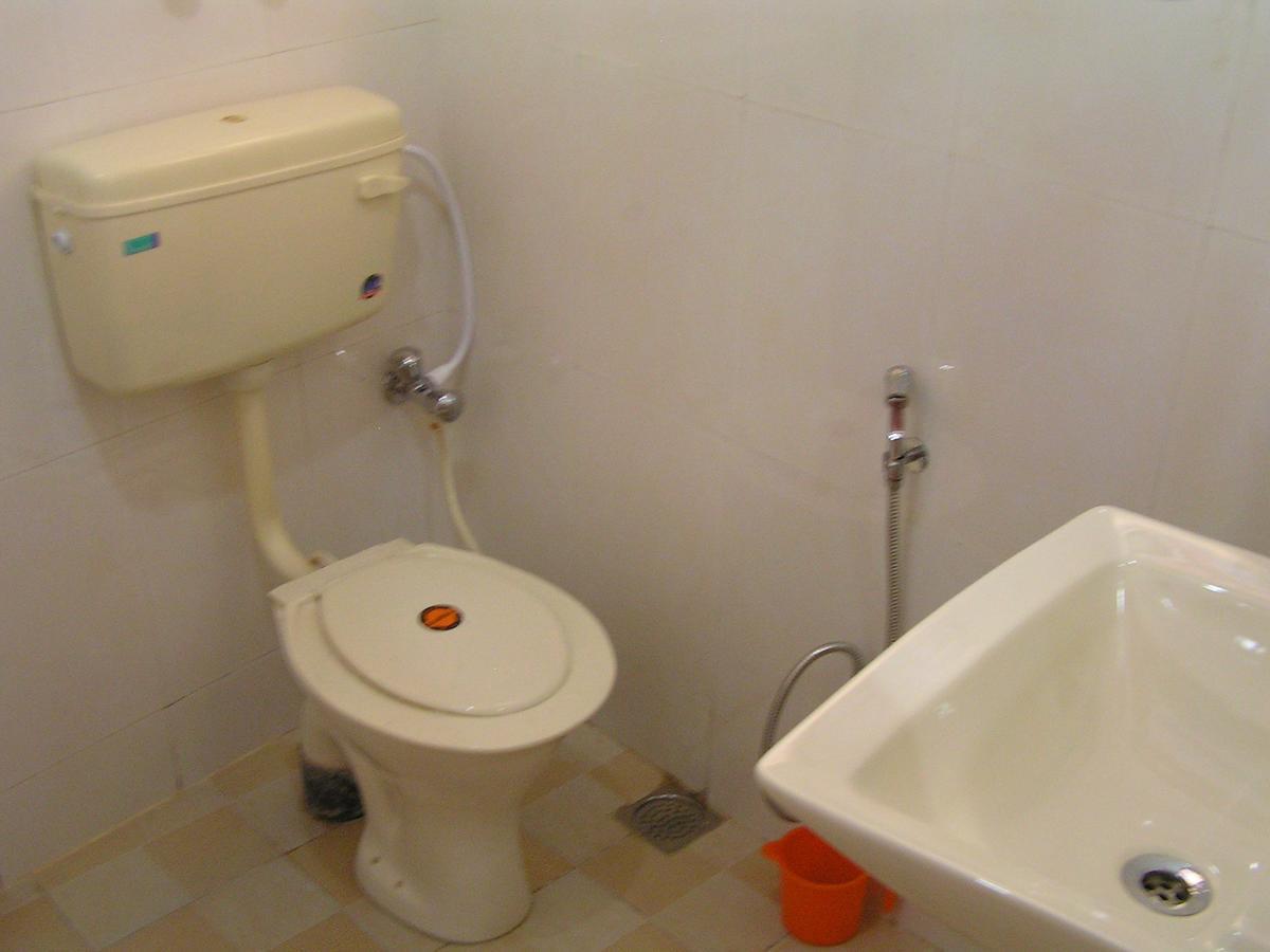 Howrah Guest House Srīnagar Dış mekan fotoğraf