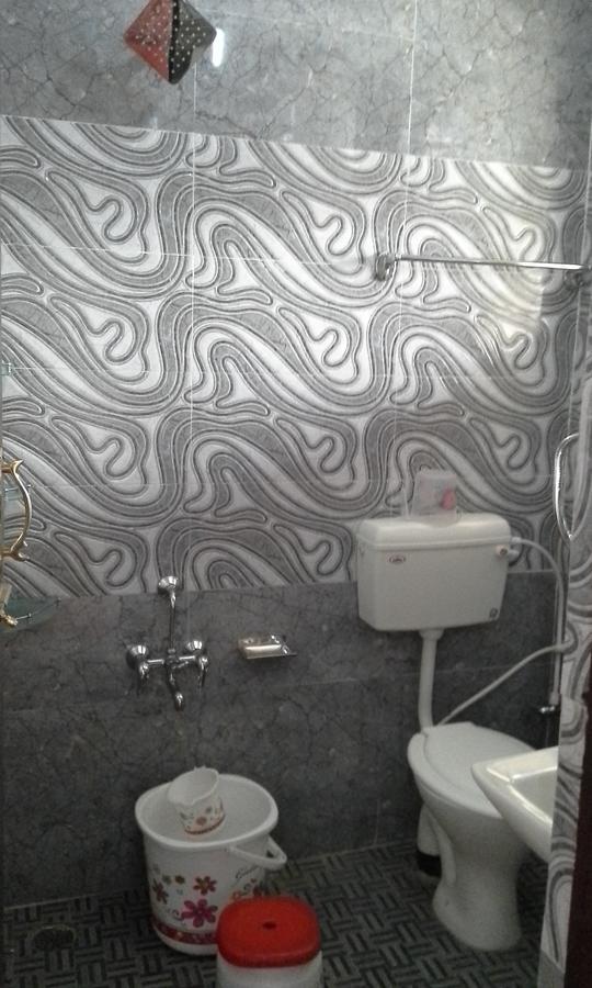 Howrah Guest House Srīnagar Dış mekan fotoğraf